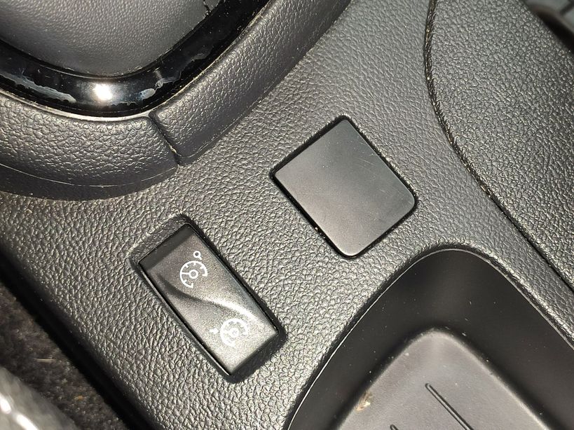 RENAULT CLIO IV 2020 - Photo n°21