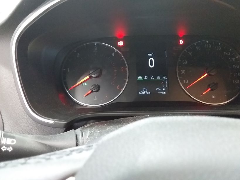 RENAULT MEGANE IV BERLINE 2022 - Photo n°12