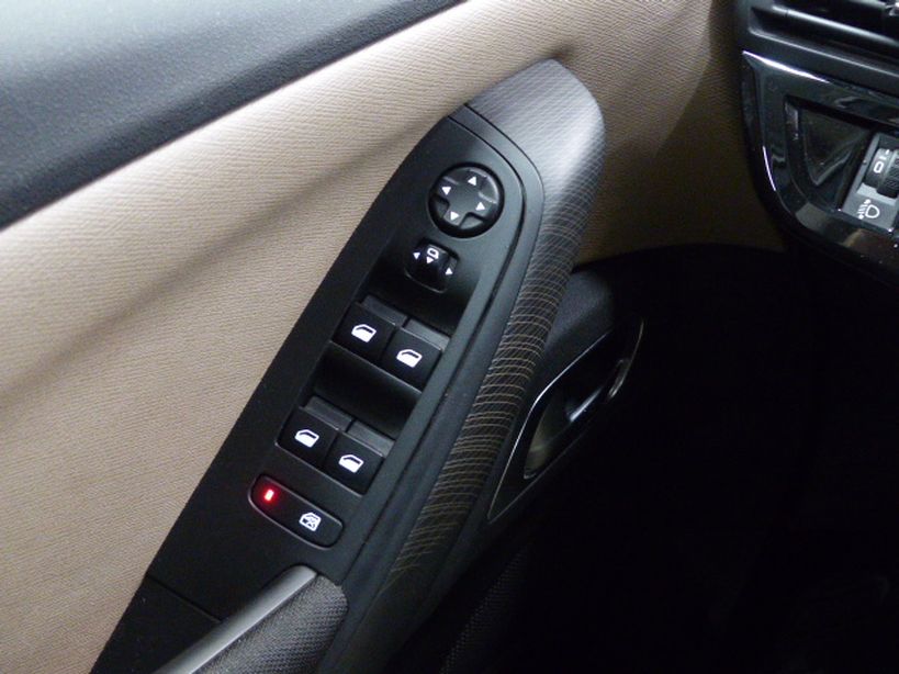 CITROEN C4 PICASSO 2014 - Photo n°17