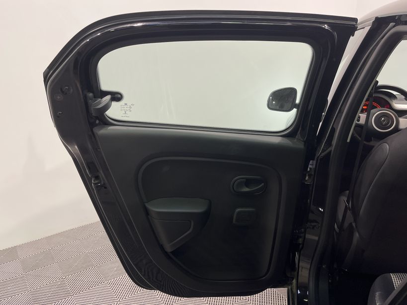 RENAULT TWINGO III 2021 - Photo n°33