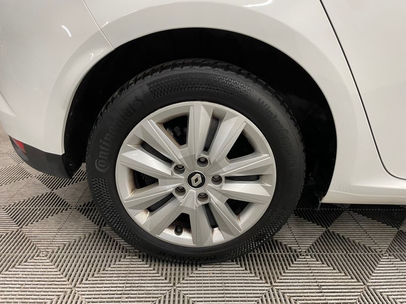 RENAULT MEGANE IV BERLINE 2021 - Photo n°37