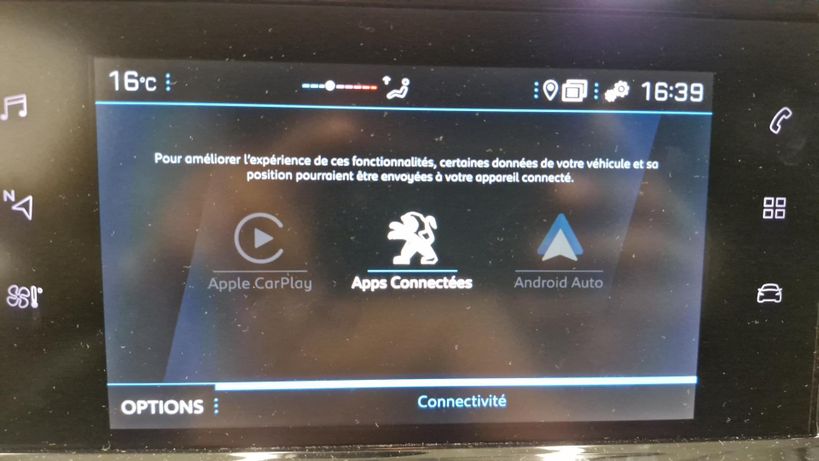 PEUGEOT 208 2023 - Photo n°8