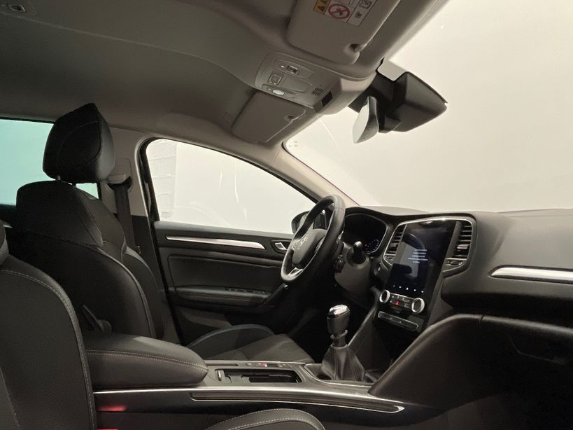 RENAULT MEGANE IV BERLINE 2022 - Photo n°22