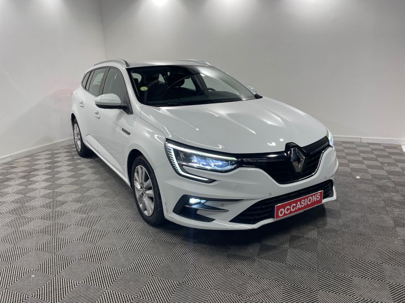 RENAULT MEGANE IV ESTATE 2022 - Photo n°3