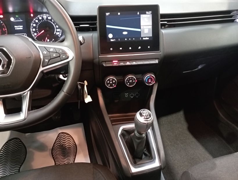 RENAULT CLIO V 2019 - Photo n°14
