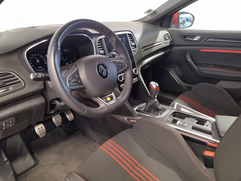 RENAULT MEGANE IV BERLINE 2021 - Photo n°30
