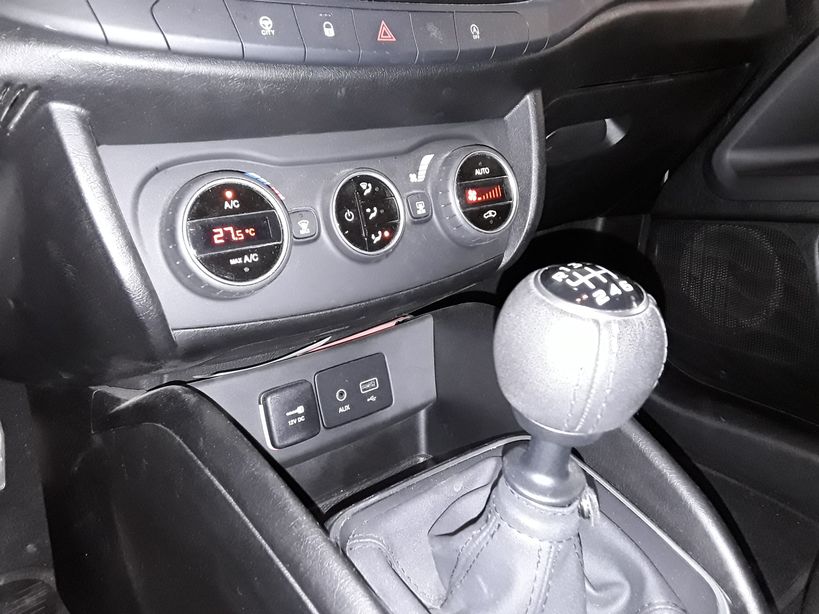 FIAT TIPO 5 PORTES 2017 - Photo n°5