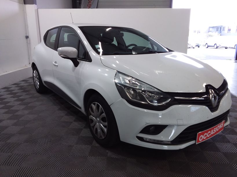RENAULT CLIO IV SOCIETE 2017 - Photo n°3