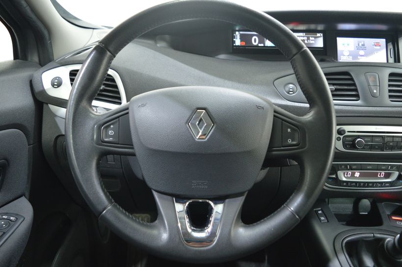 RENAULT SCENIC III 2013 - Photo n°11