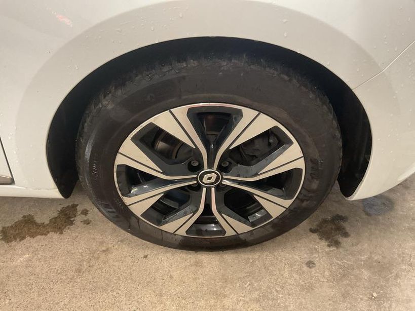 RENAULT CLIO V 2022 - Photo n°3