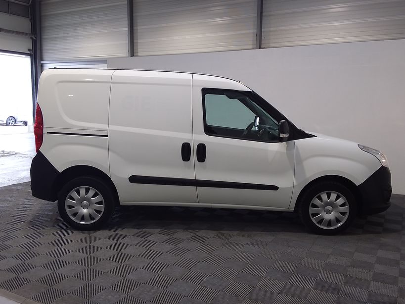 OPEL COMBO CARGO 2018 - Photo n°8