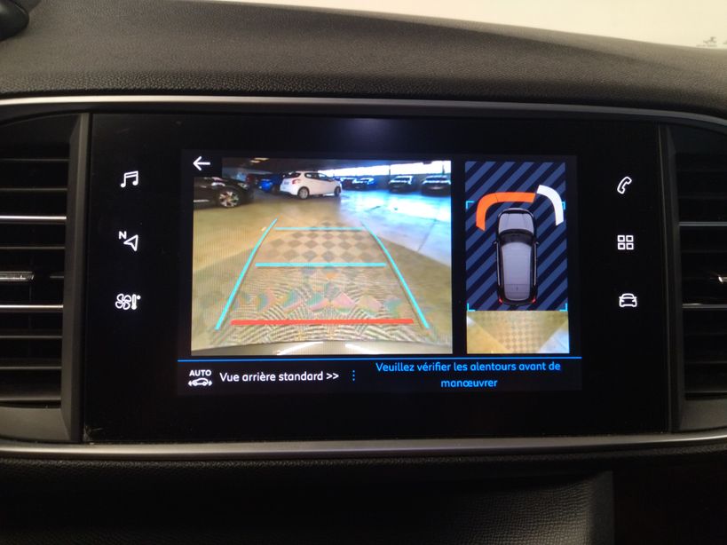 PEUGEOT 308 2020 - Photo n°13