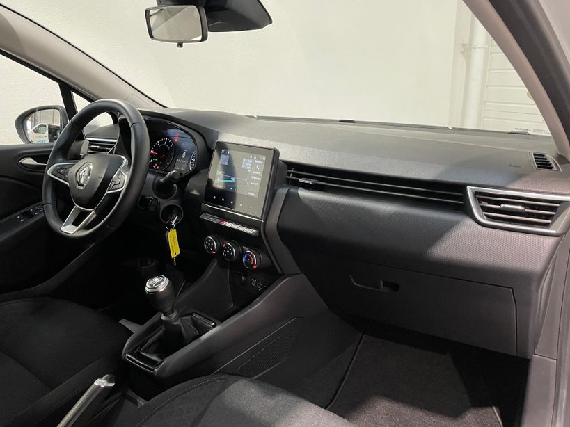 RENAULT CLIO V 2021 - Photo n°9