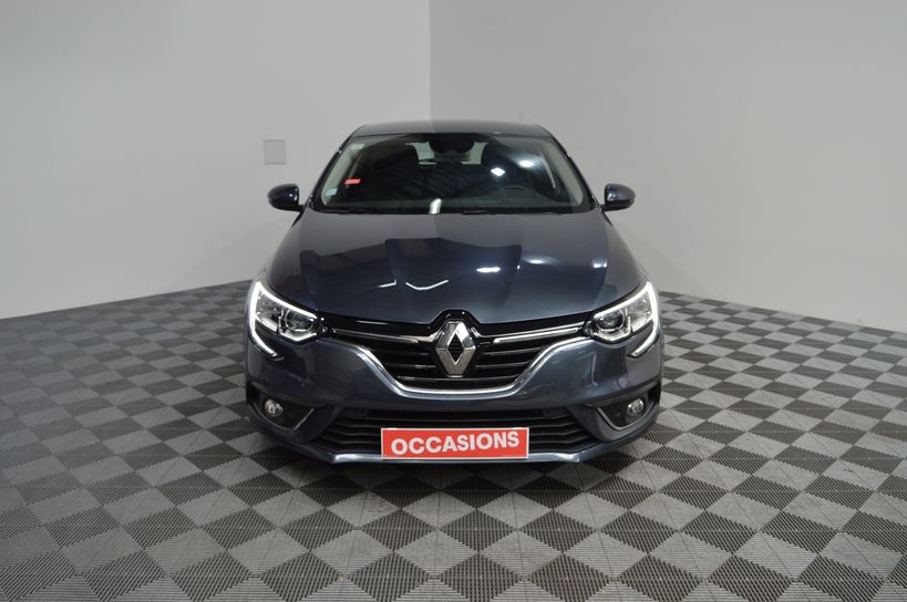 RENAULT MEGANE IV BERLINE BUSINESS 2020 - Photo n°38