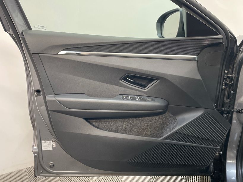 RENAULT MEGANE E TECH 2023 - Photo n°35