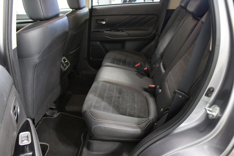 MITSUBISHI OUTLANDER PHEV 2019 - Photo n°10