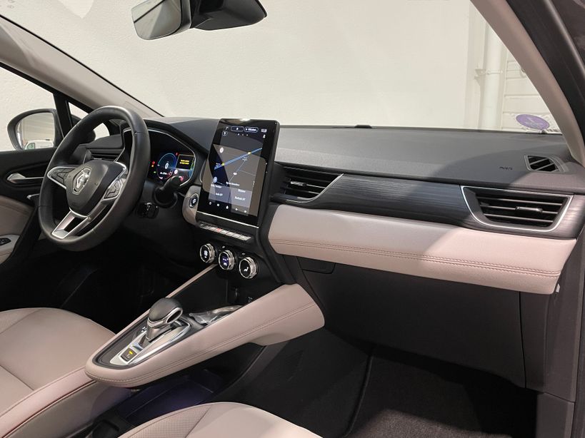 RENAULT CAPTUR 2023 - Photo n°9