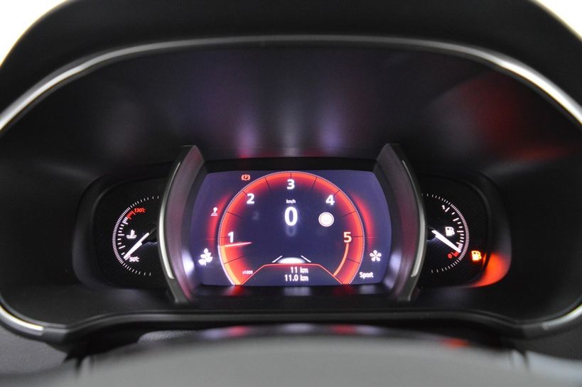 RENAULT MEGANE IV BERLINE 2019 - Photo n°18