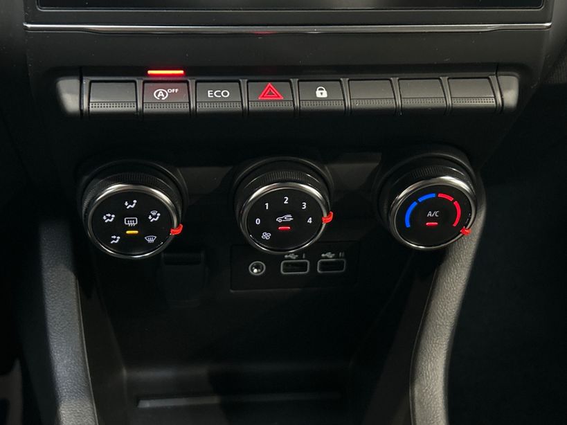 RENAULT CLIO V 2024 - Photo n°16