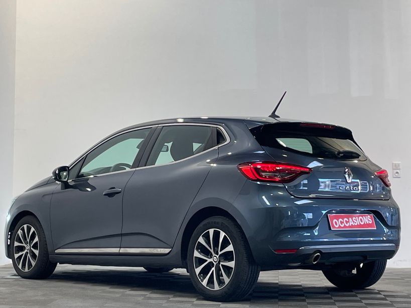 RENAULT CLIO V 2022 - Photo n°4