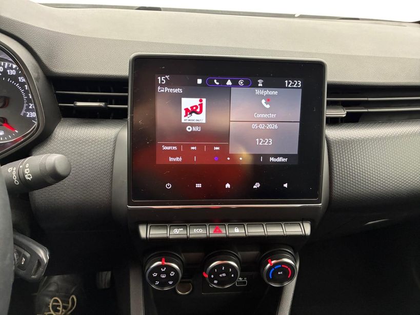 RENAULT CLIO V 2023 - Photo n°13