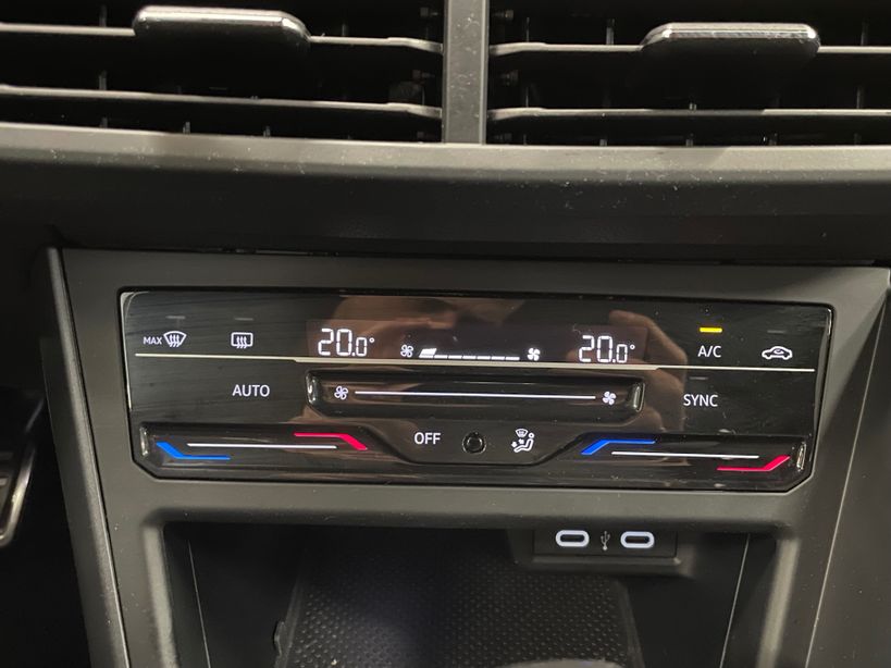 VOLKSWAGEN POLO 2023 - Photo n°25