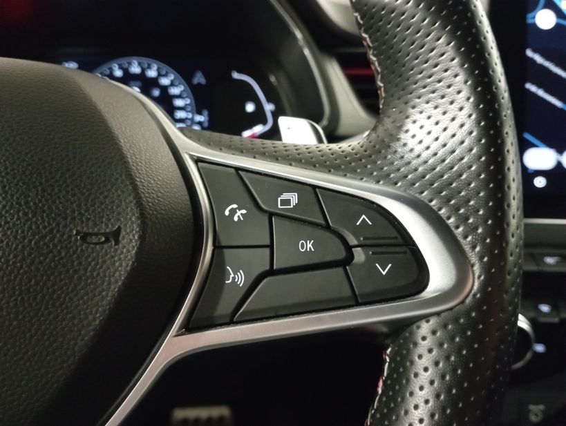 RENAULT CAPTUR 2021 - Photo n°31