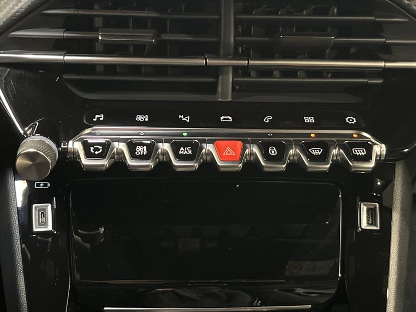 PEUGEOT 2008 2023 - Photo n°18