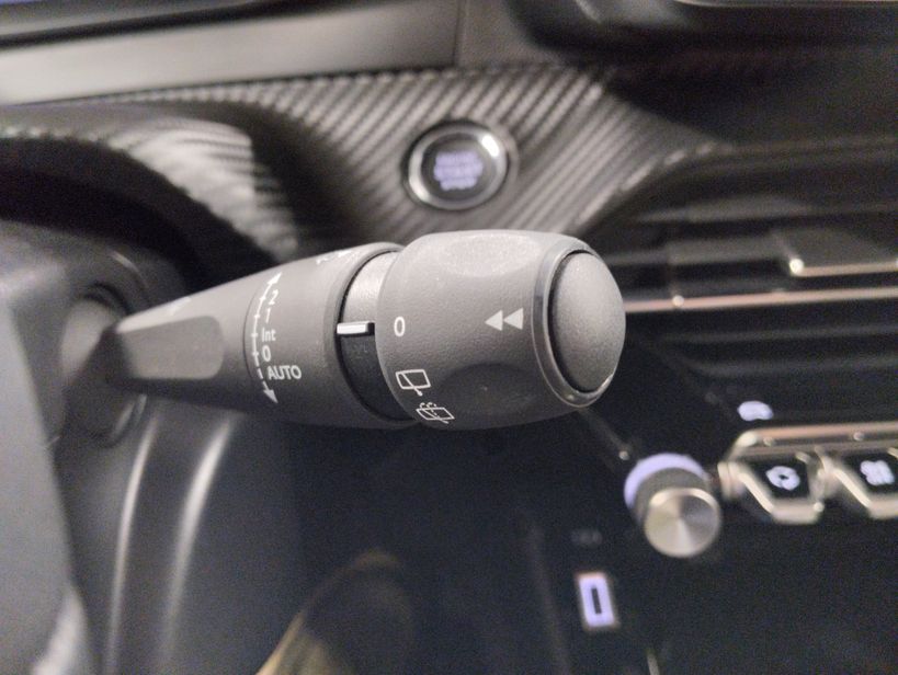 PEUGEOT 2008 ELECTRIQUE 2025 - Photo n°26