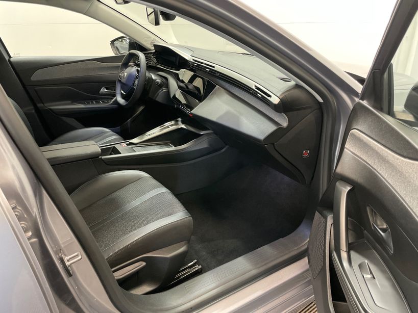 PEUGEOT 308 2023 - Photo n°7