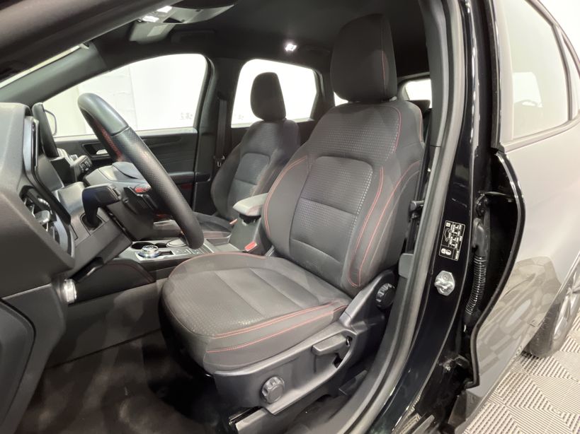 FORD KUGA 2021 - Photo n°9