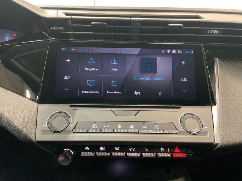 PEUGEOT 308 2022 - Photo n°14