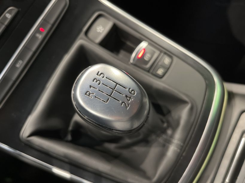 RENAULT GRAND SCENIC IV 2020 - Photo n°19