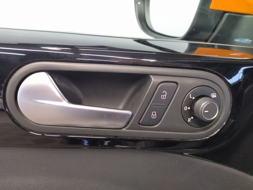 VOLKSWAGEN COCCINELLE 2015 - Photo n°26
