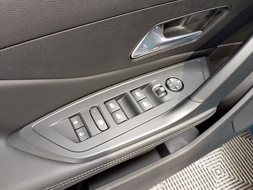 PEUGEOT 308 2024 - Photo n°37