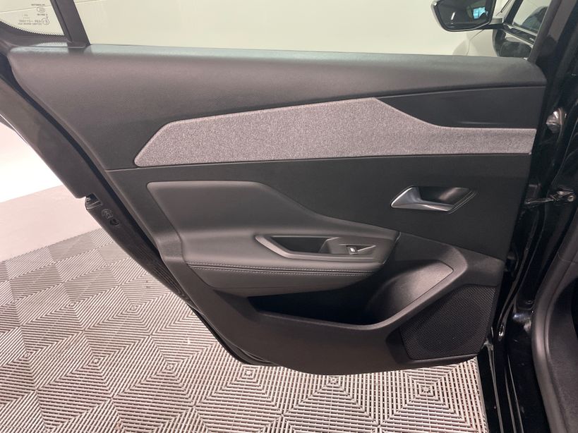 PEUGEOT 308 2023 - Photo n°25