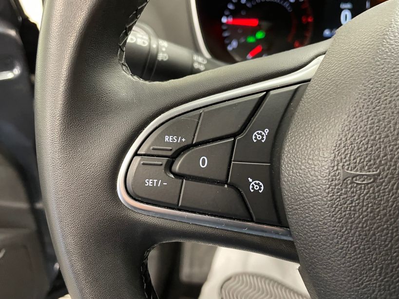 RENAULT MEGANE IV ESTATE 2022 - Photo n°18