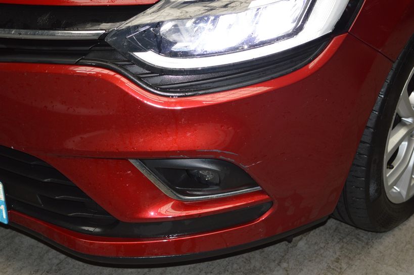 RENAULT CLIO IV 2017 - Photo n°8