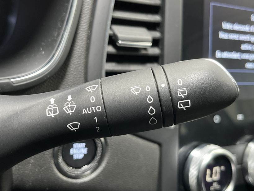 RENAULT MEGANE IV ESTATE 2020 - Photo n°29