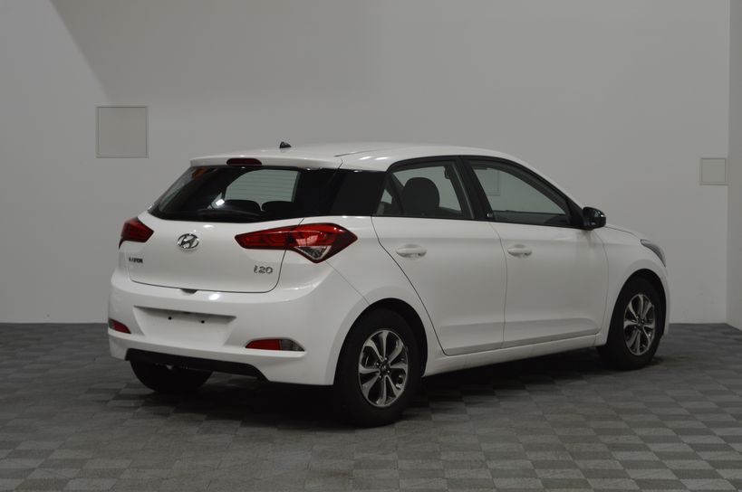 HYUNDAI i20 2018 - Photo n°6