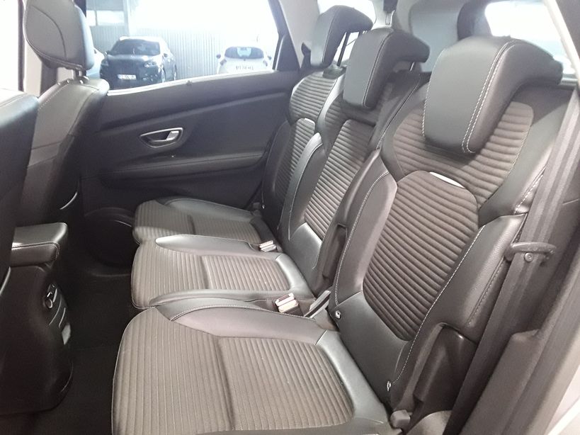 RENAULT SCENIC IV 2018 - Photo n°19
