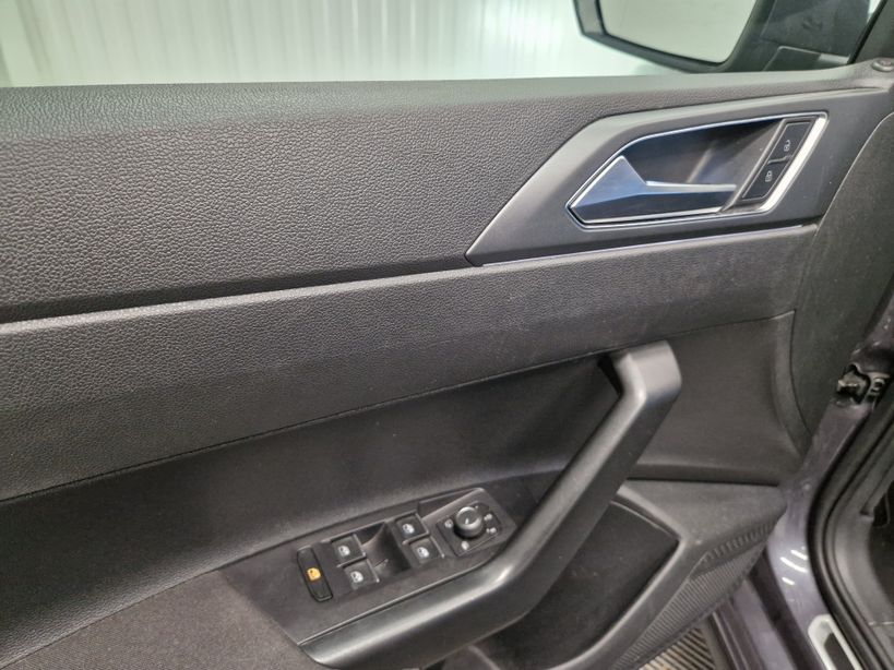 VOLKSWAGEN POLO 2023 - Photo n°14