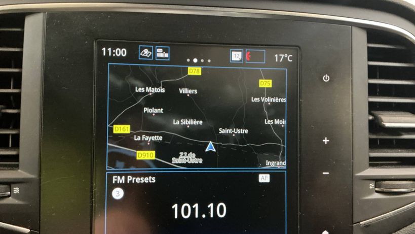 RENAULT MEGANE IV BERLINE 2020 - Photo n°13