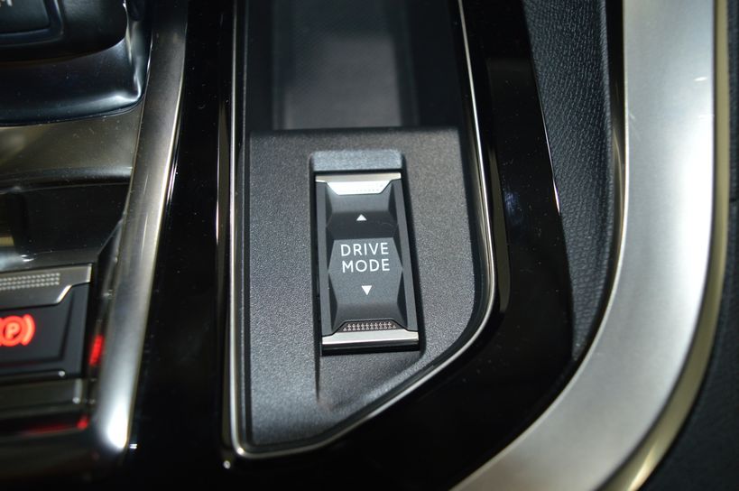 PEUGEOT 3008 2022 - Photo n°20