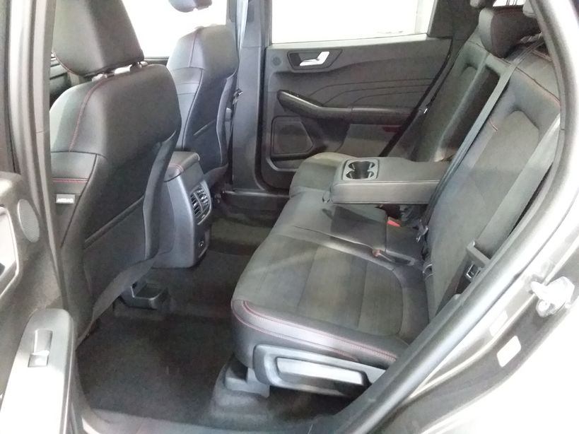 FORD KUGA 2022 - Photo n°13