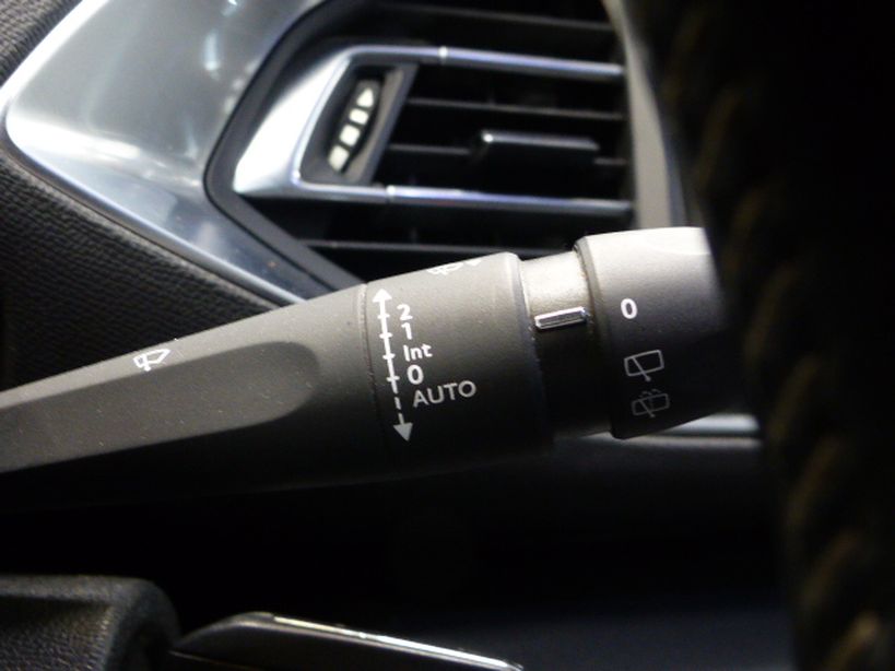 PEUGEOT 308 2016 - Photo n°24