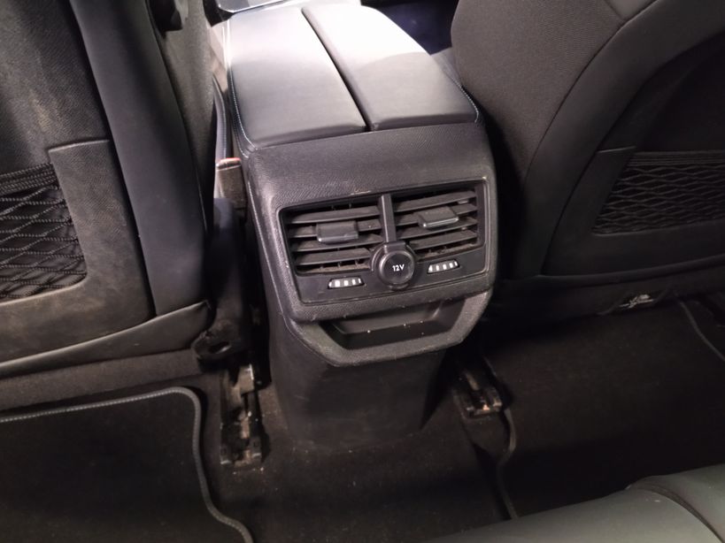 PEUGEOT 3008 2019 - Photo n°24