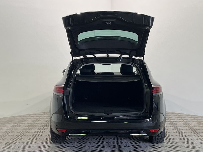 RENAULT MEGANE IV ESTATE 2021 - Photo n°48