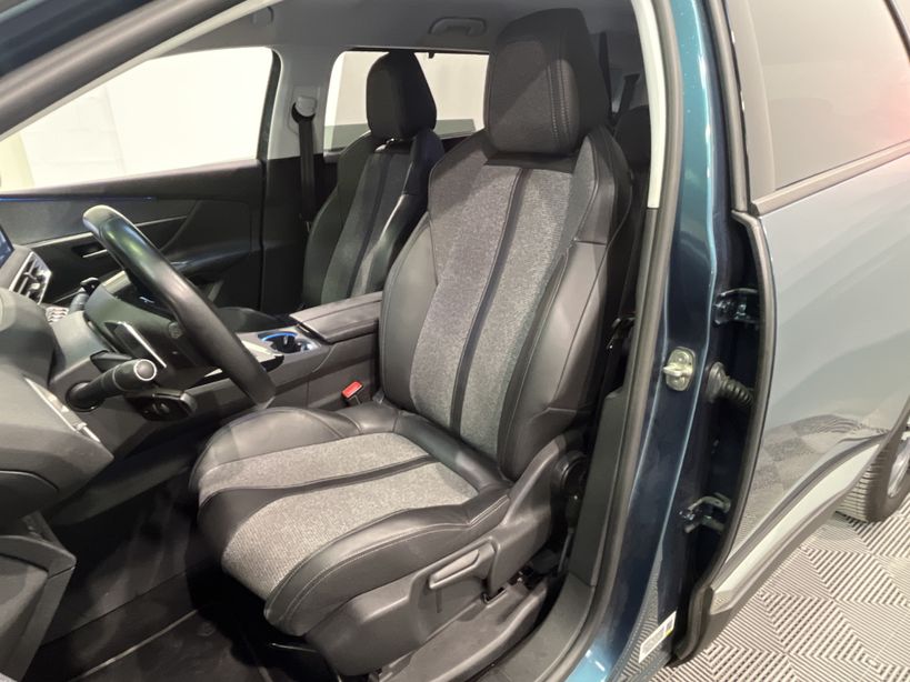 PEUGEOT 5008 2018 - Photo n°11