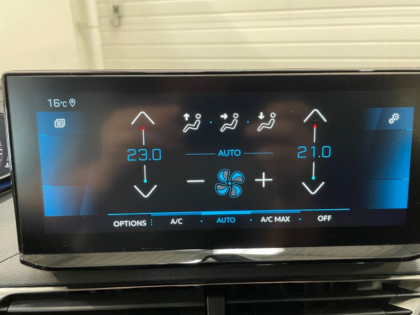 PEUGEOT 5008 2023 - Photo n°22